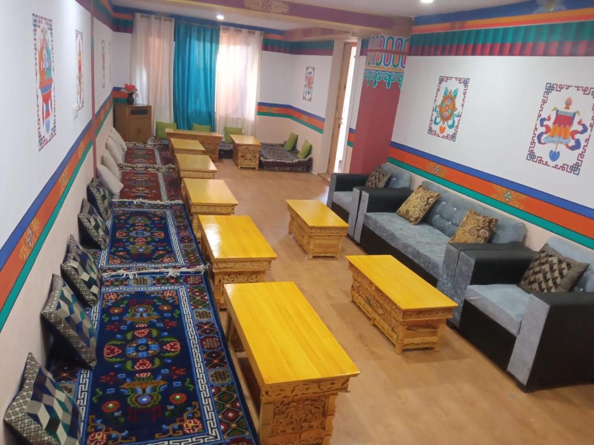 Gaywoo Guest House Leh Exterior photo