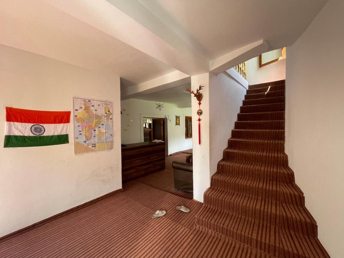 Gaywoo Guest House Leh Exterior photo